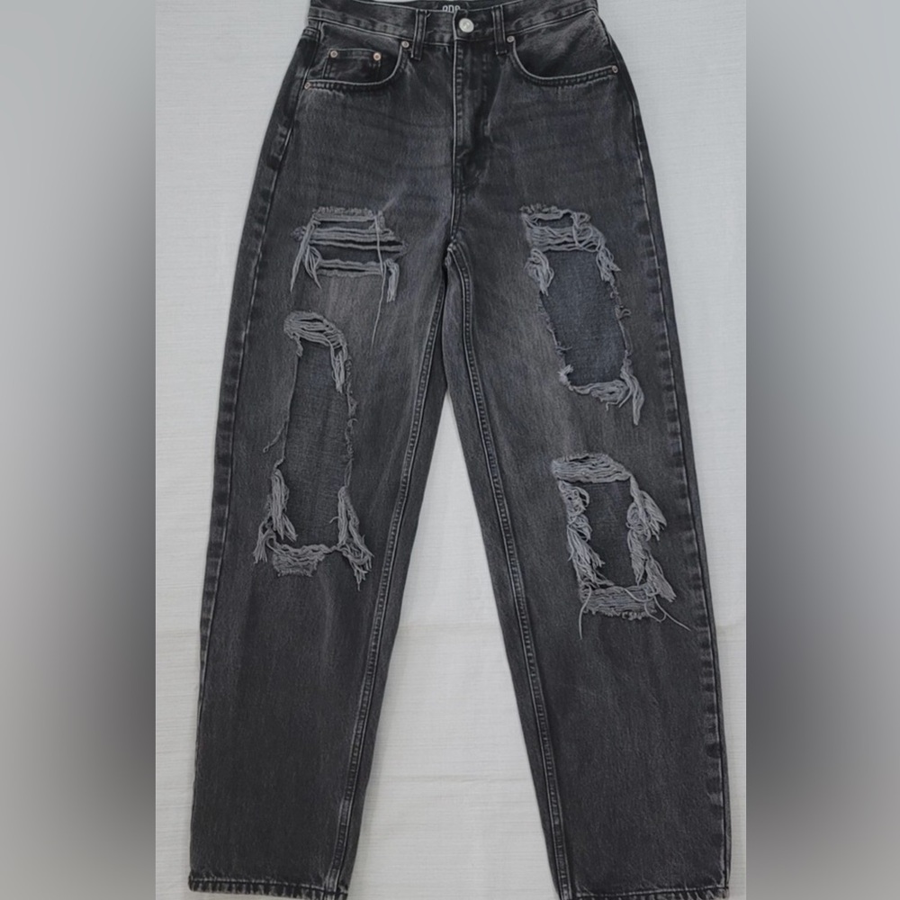 BDG Urban Outfitters Baggy High Rise Charcoal Distressed Women’s Jeans Size 28